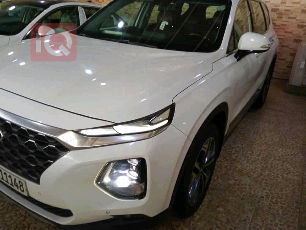 هيونداي سانتافي